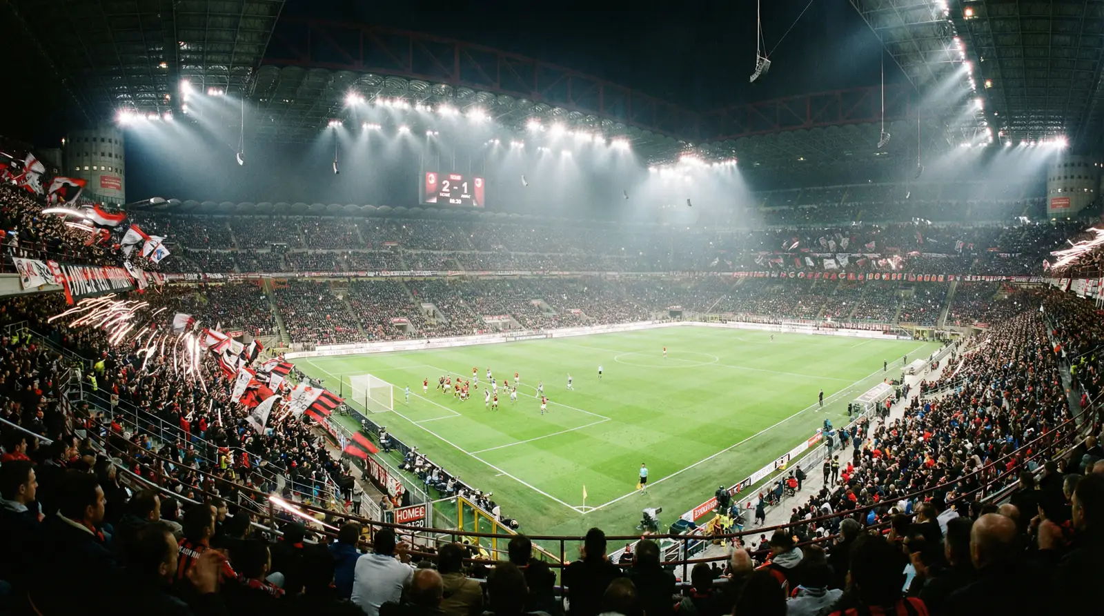 Zaplněný fotbalový stadion během zápasu mistrovství světa ve fotbale